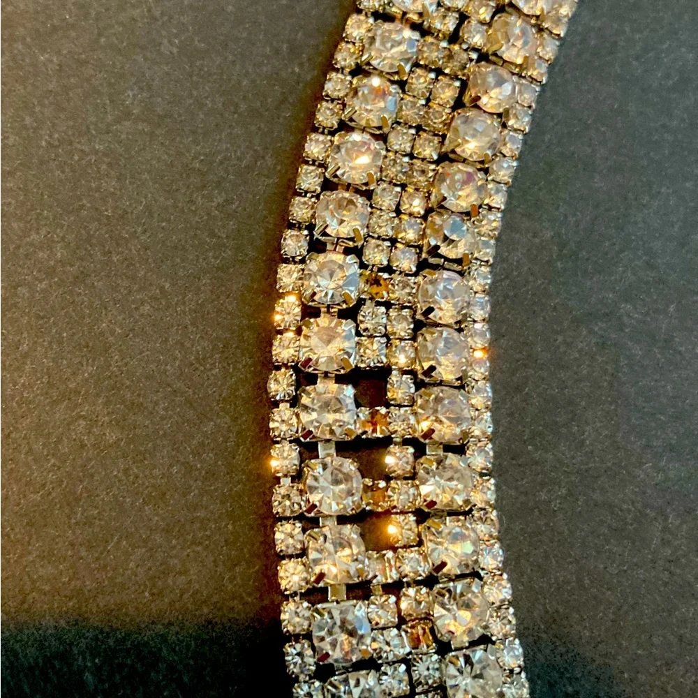 Vintage Rhinestone Belt in Silver - Picture 7 of 9